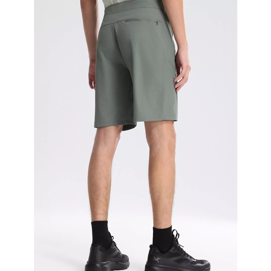 Men’s Plus Size Pocketed Lightweight Shorts Apparel and Accessories