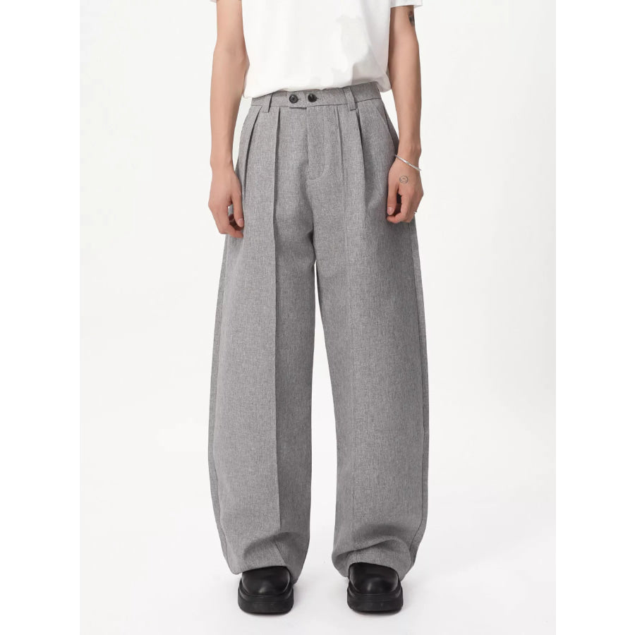 Men’s Wide-Leg Pleated Pants