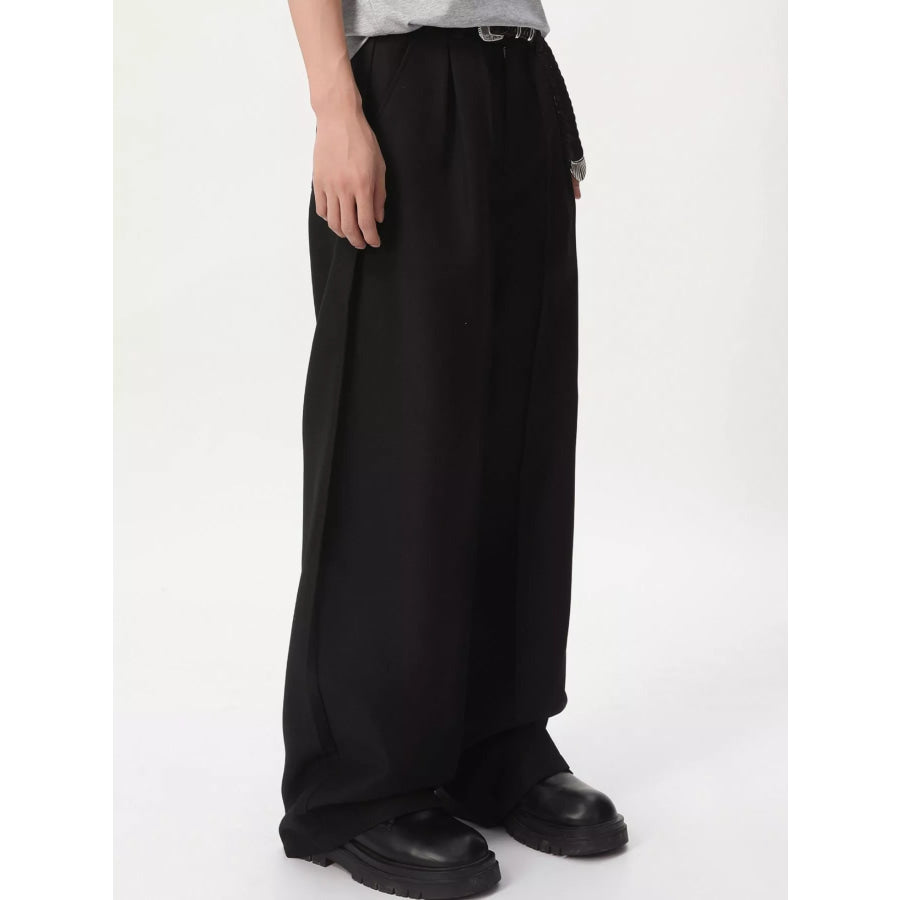 Men’s Wide-Leg Pleated Pants