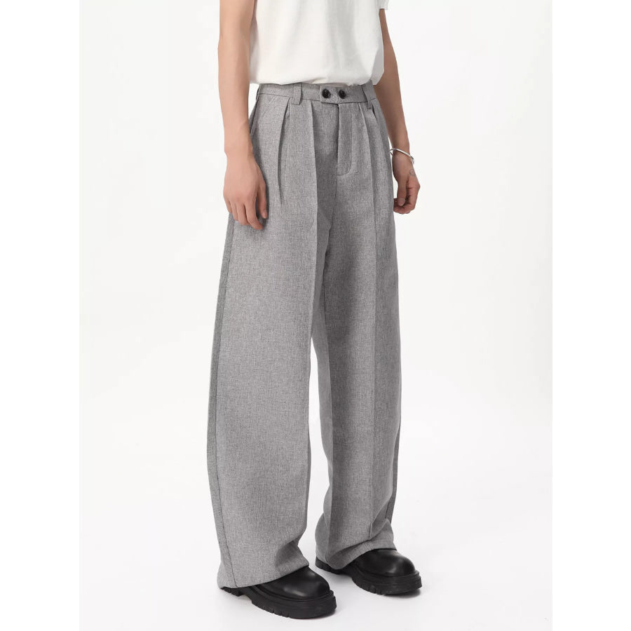Men’s Wide-Leg Pleated Pants