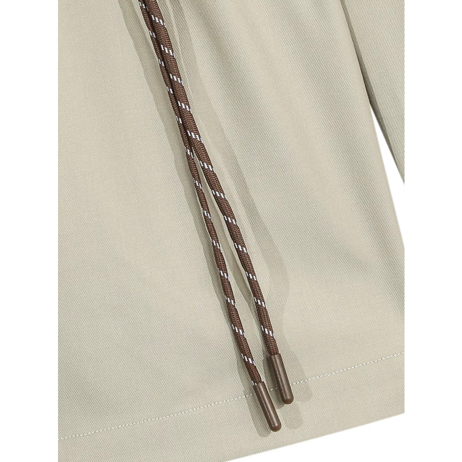 Men’s Wide-Leg Shorts with Decorative Drawstring