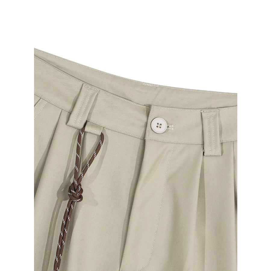 Men’s Wide-Leg Shorts with Decorative Drawstring