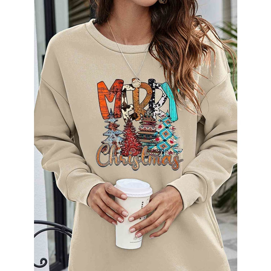 MERRY CHRISTMAS Graphic Sweatshirt