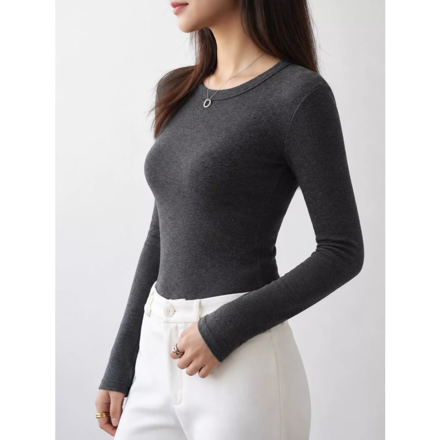 Minimalist Slim-Fit Long Sleeve Crew Neck T-Shirt Apparel and Accessories