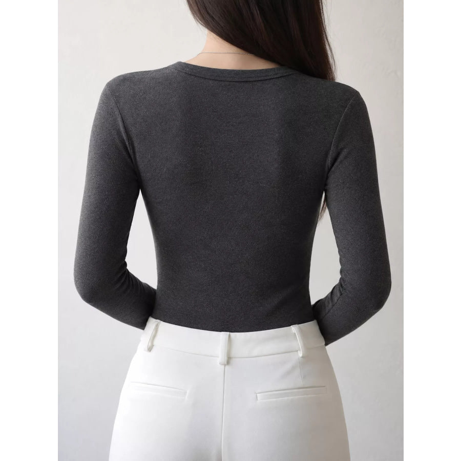 Minimalist Slim-Fit Long Sleeve Crew Neck T-Shirt Apparel and Accessories