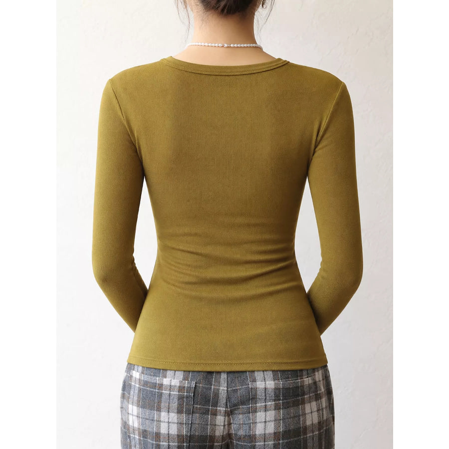 Minimalist Slim-Fit Long Sleeve Crew Neck T-Shirt Apparel and Accessories