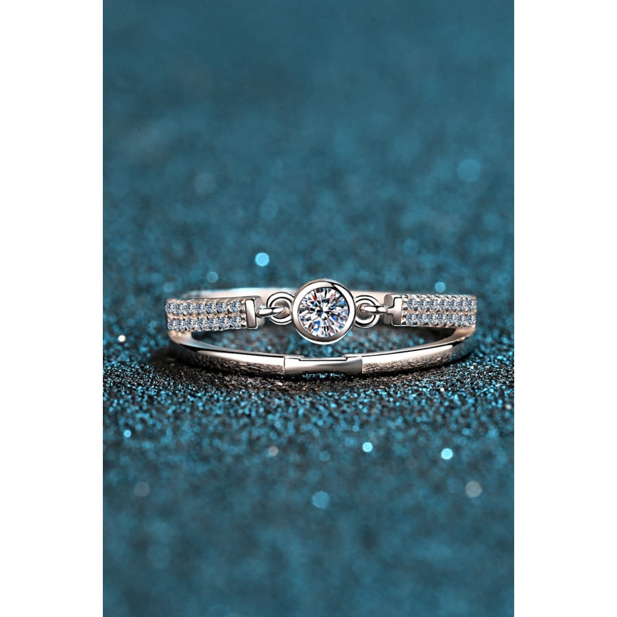 Moissanite Cutout Rhodium-Plated Ring