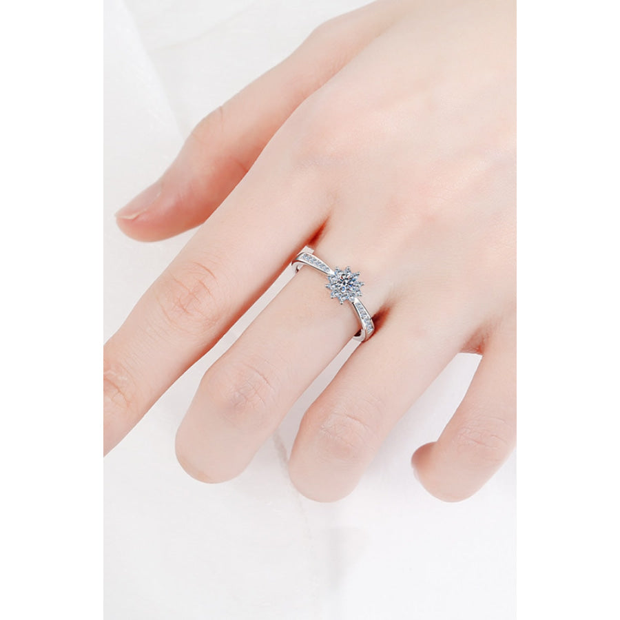 Moissanite Rhodium-Plated Snowflake Ring Silver / 5
