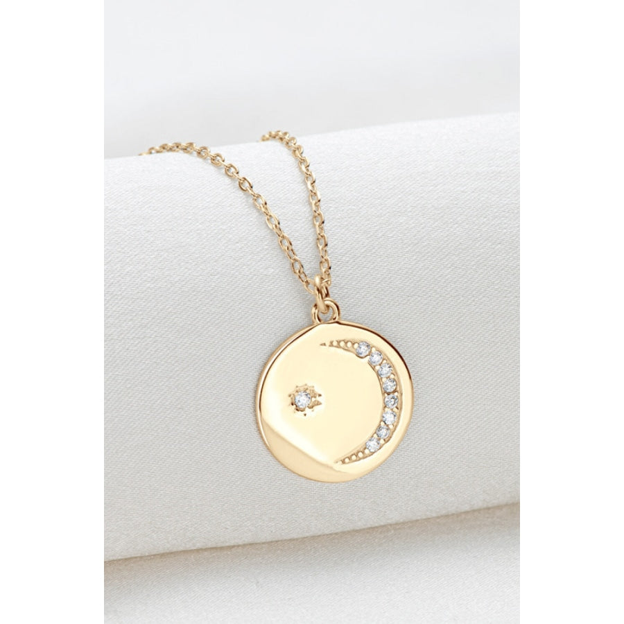 Moissanite Round Pendant Necklace Gold / One Size