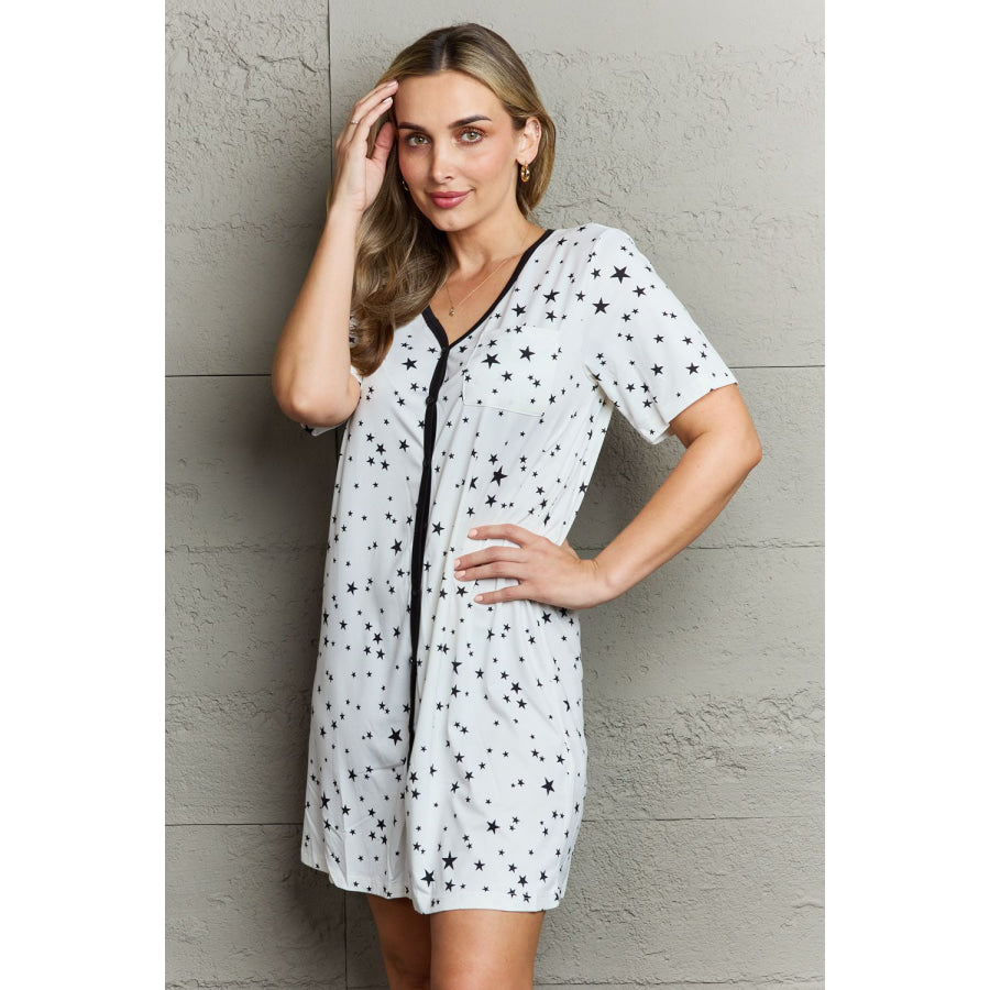 MOON NITE Quilted Quivers Button Down Sleepwear Dress Apparel and Accessories