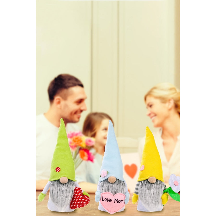 Mother’s Day Pointed Hat Faceless Gnome