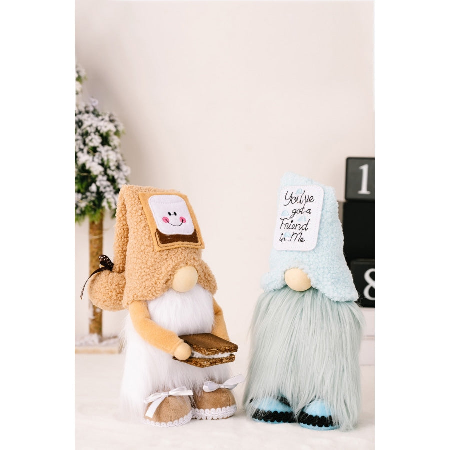 Mother’s Day Pom-Pom Trim Faceless Gnome