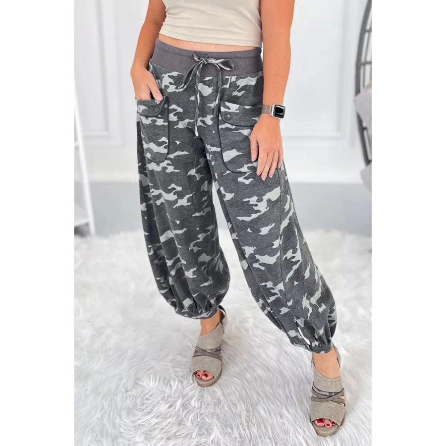 Multicolour Drawstring Contrast Waistband Camouflage Cargo Barrel Pants Apparel and Accessories