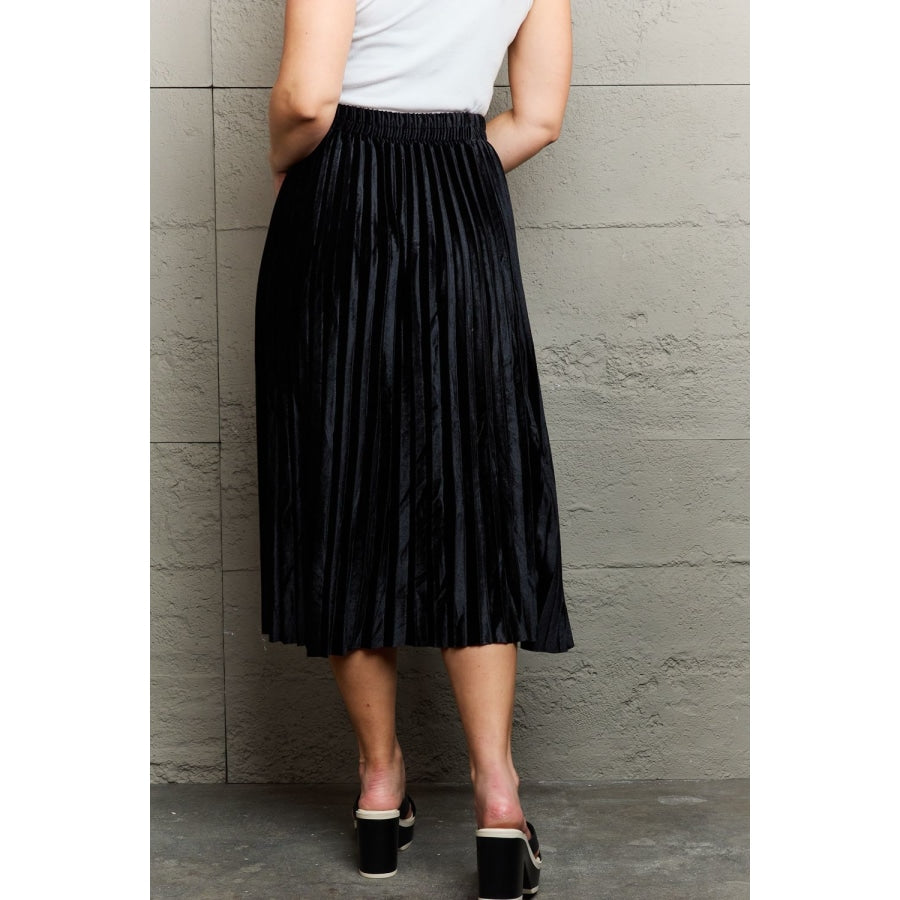 Ninexis Accordion Pleated Flowy Midi Skirt Black / One Size