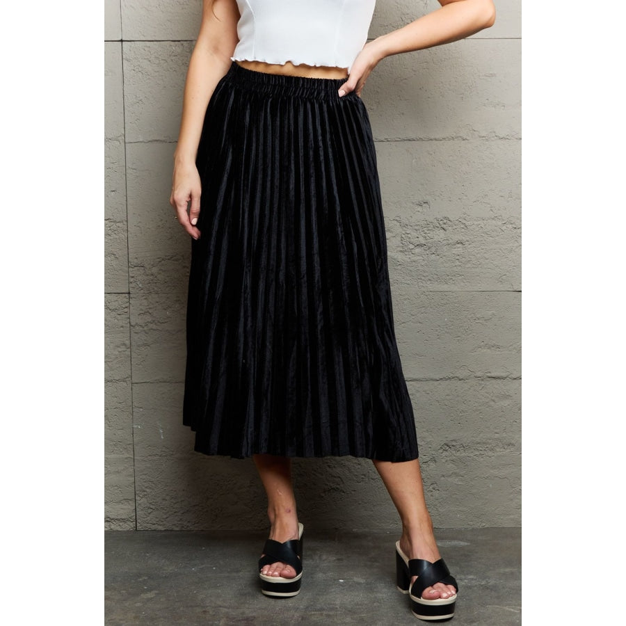 Black accordion pleated midi clearance skirt