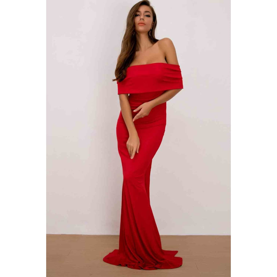 Off-Shoulder Floor Length Dress Red / S