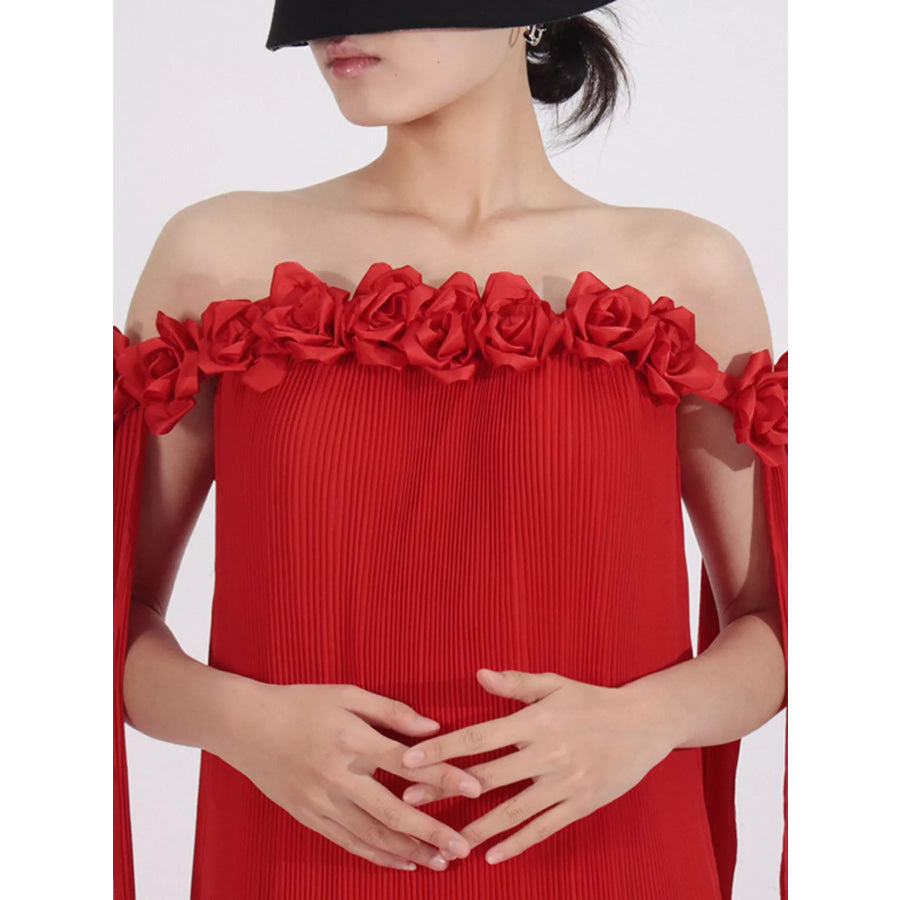 Off-Shoulder Floral Pleated Maxi Dress Apparel and Accessories