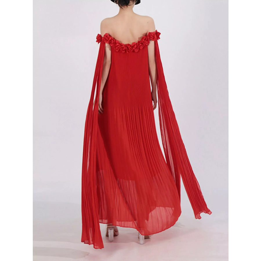 Off-Shoulder Floral Pleated Maxi Dress Apparel and Accessories
