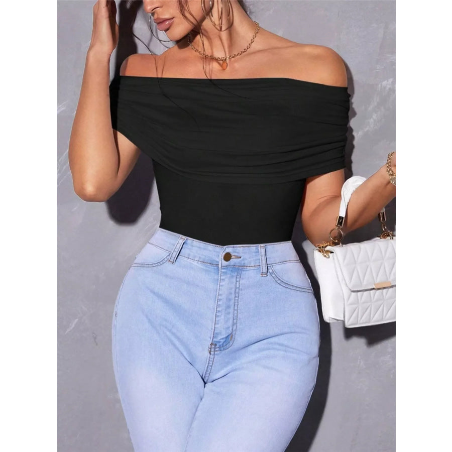 Off Shoulder Ruched T-Shirt Apparel and Accessories