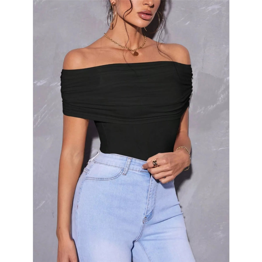 Off Shoulder Ruched T-Shirt Black / S Apparel and Accessories