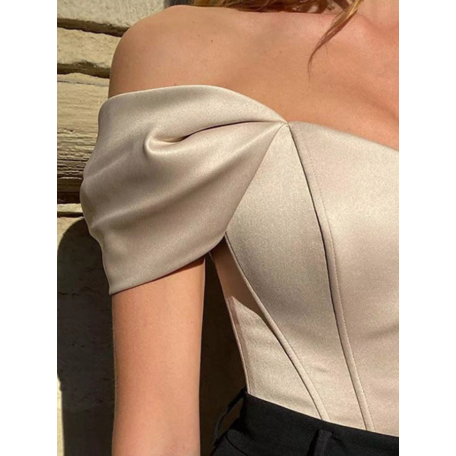 Off-Shoulder Short Sleeve Blouse Apparel and Accessories