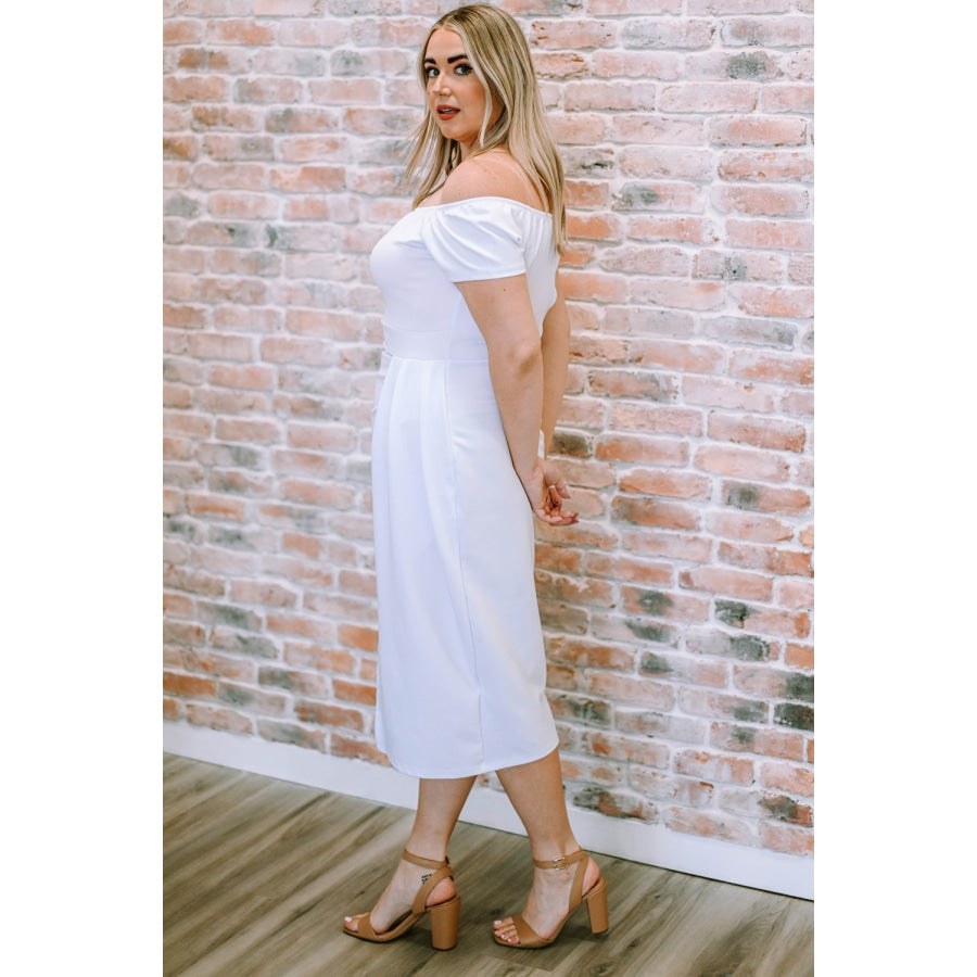 Off-Shoulder Short Sleeve Split Dress