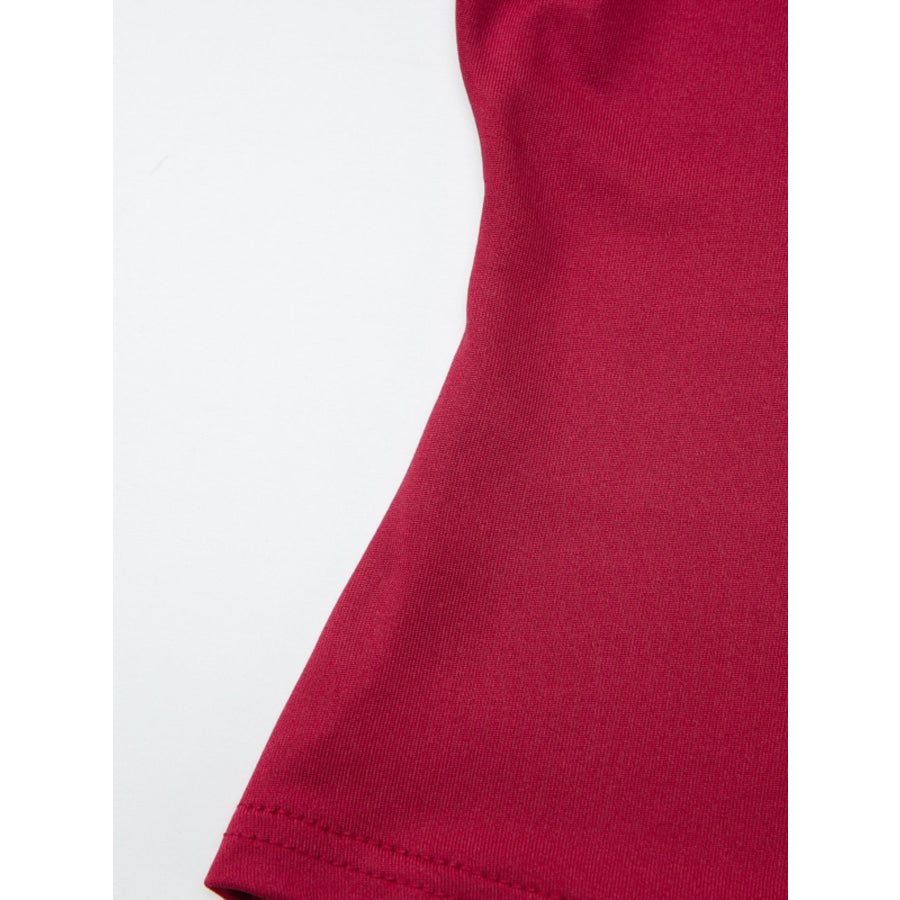 One-Shoulder Button-Decorated Fitted T-Shirt Apparel and Accessories