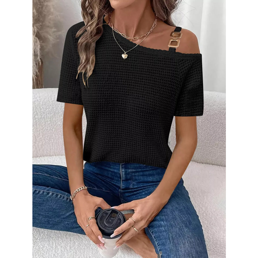 One-Shoulder Chain Detail Waffle Knit T-Shirt Black / S Apparel and Accessories