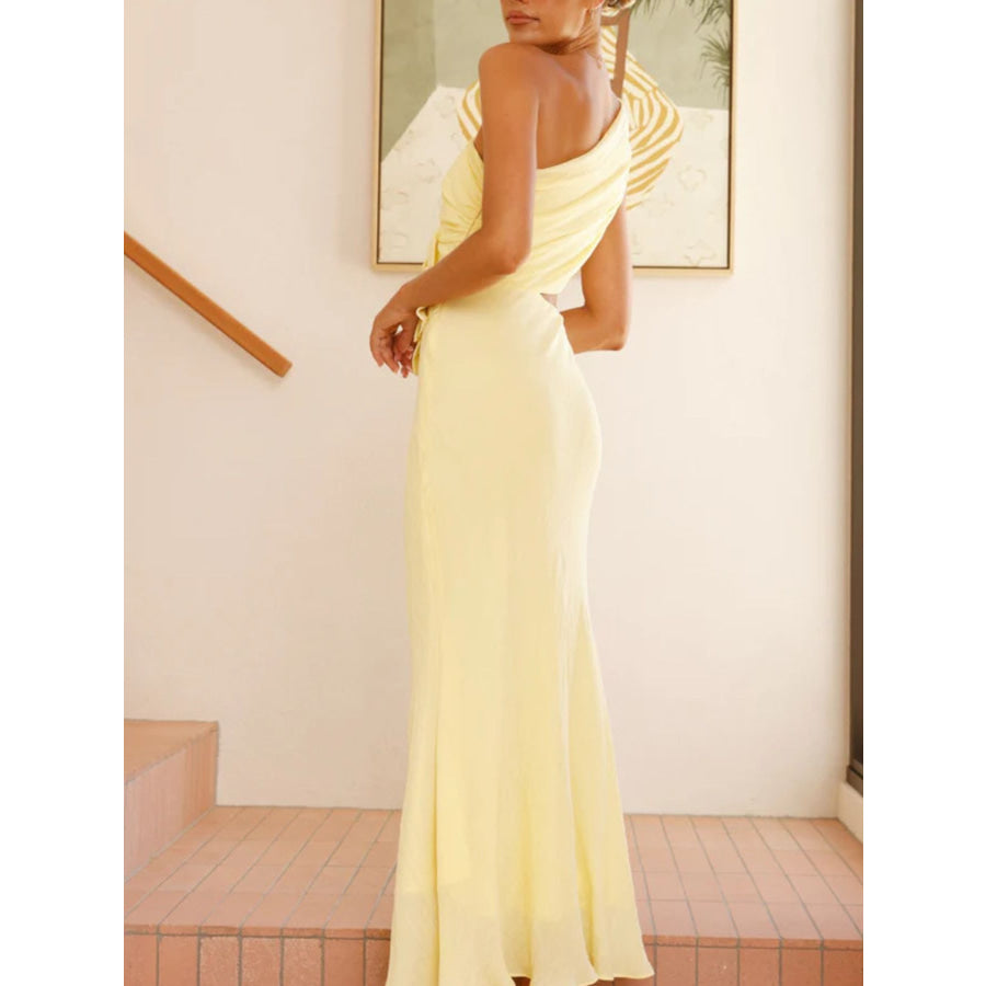 One-Shoulder Floral Cutout Dress Apparel and Accessories