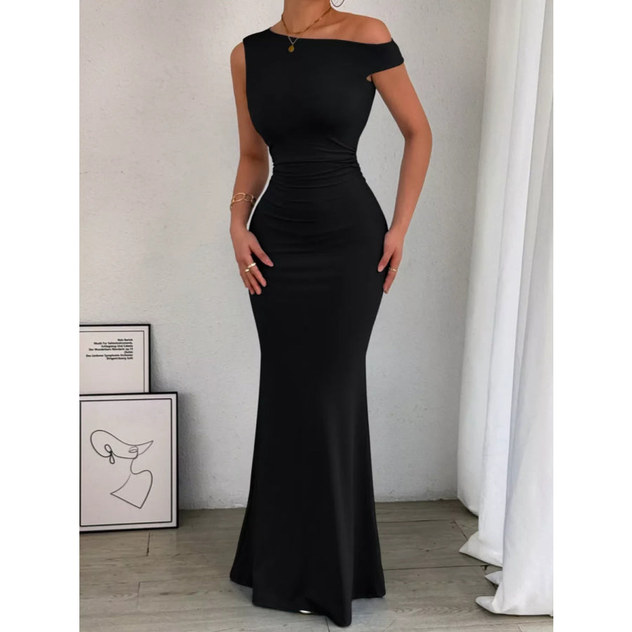 One-Shoulder Ruched Bodycon Maxi Dress Black / XS Apparel and Accessories