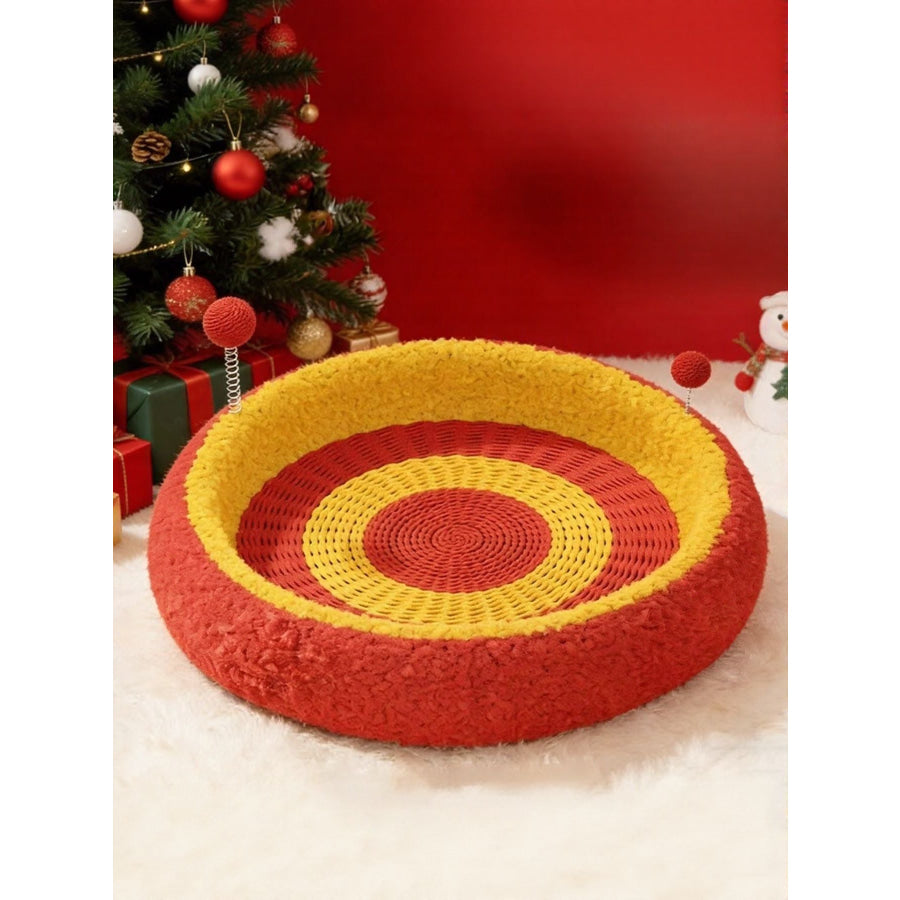 Oval Cat Scratching Bed Red Model / S Apparel and Accessories