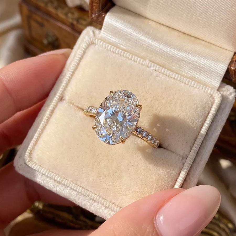 Oval Cut Zircon Ring Gold / onesize Apparel and Accessories