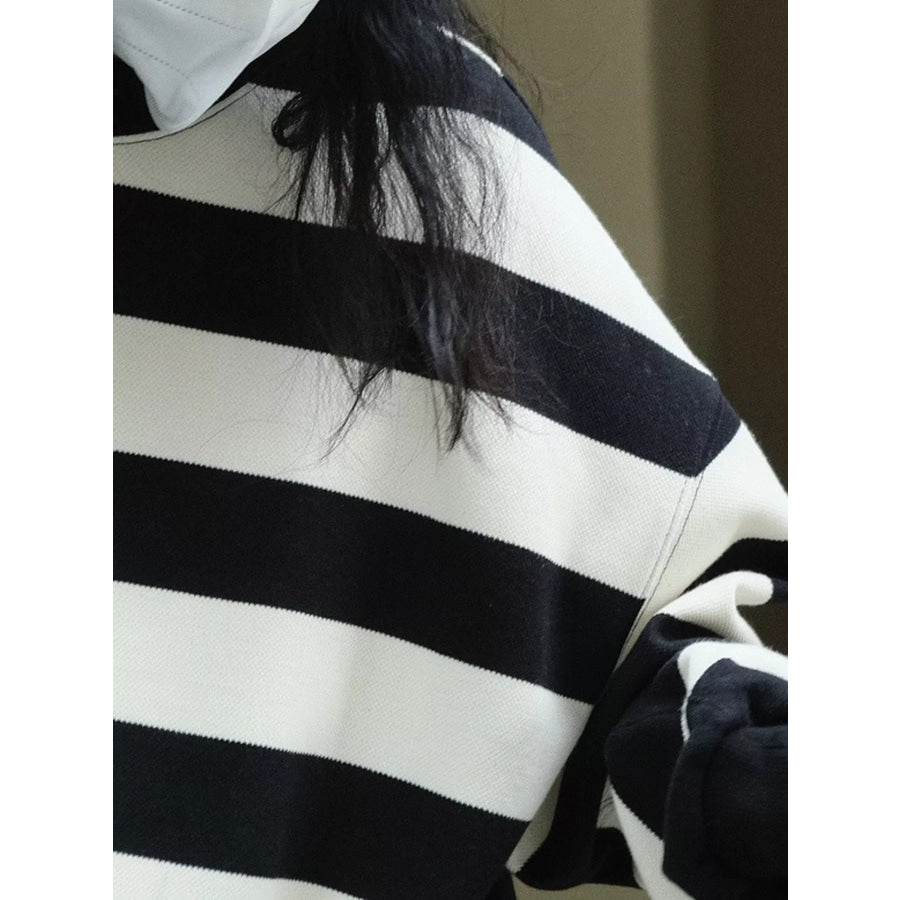 Oversized Striped Crewneck Sweatshirt Black / One Size Apparel and Accessories