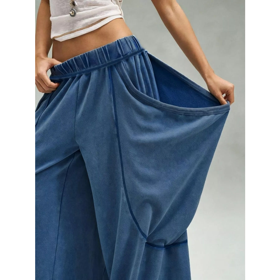 Oversized Wide-Leg Cargo Pants Apparel and Accessories