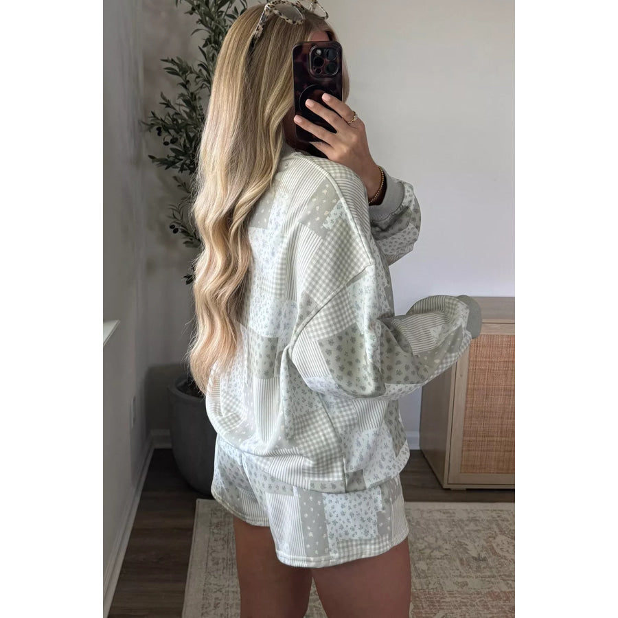 Patchwork Floral Print Drop Shoulder Baggy Pullover Drawstring Shorts Set Apparel and Accessories