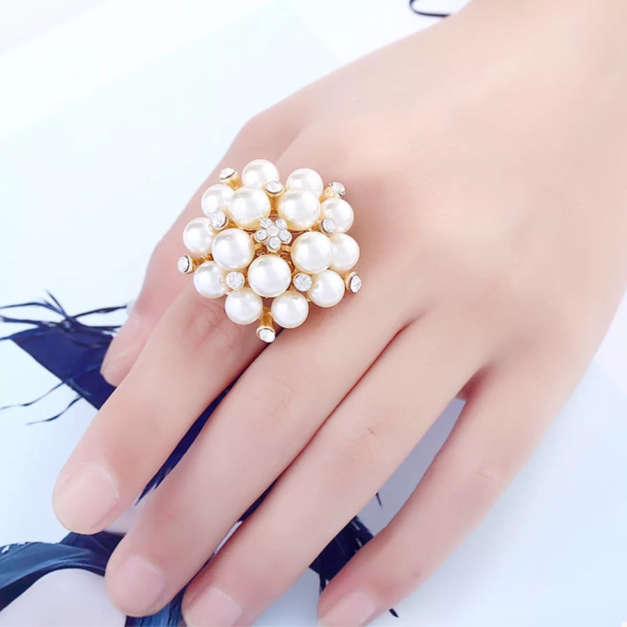 Pearl Cluster Ring Gold / One Size Apparel and Accessories