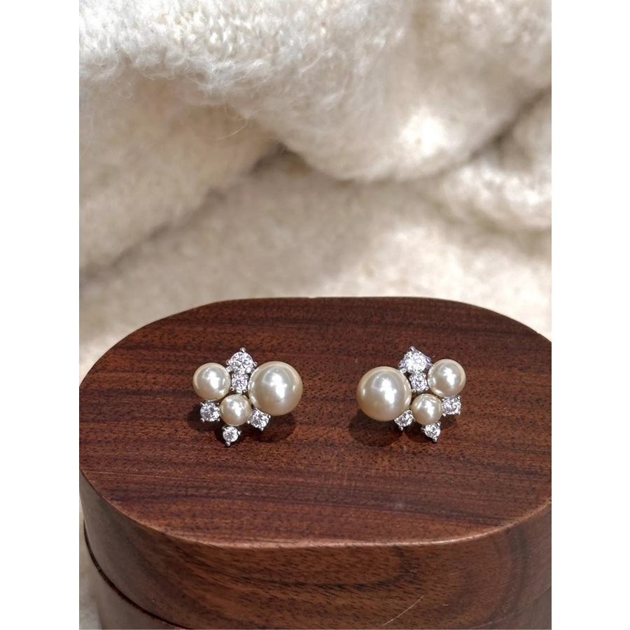 Pearl Cluster Stud Earrings Silver / One Size Apparel and Accessories