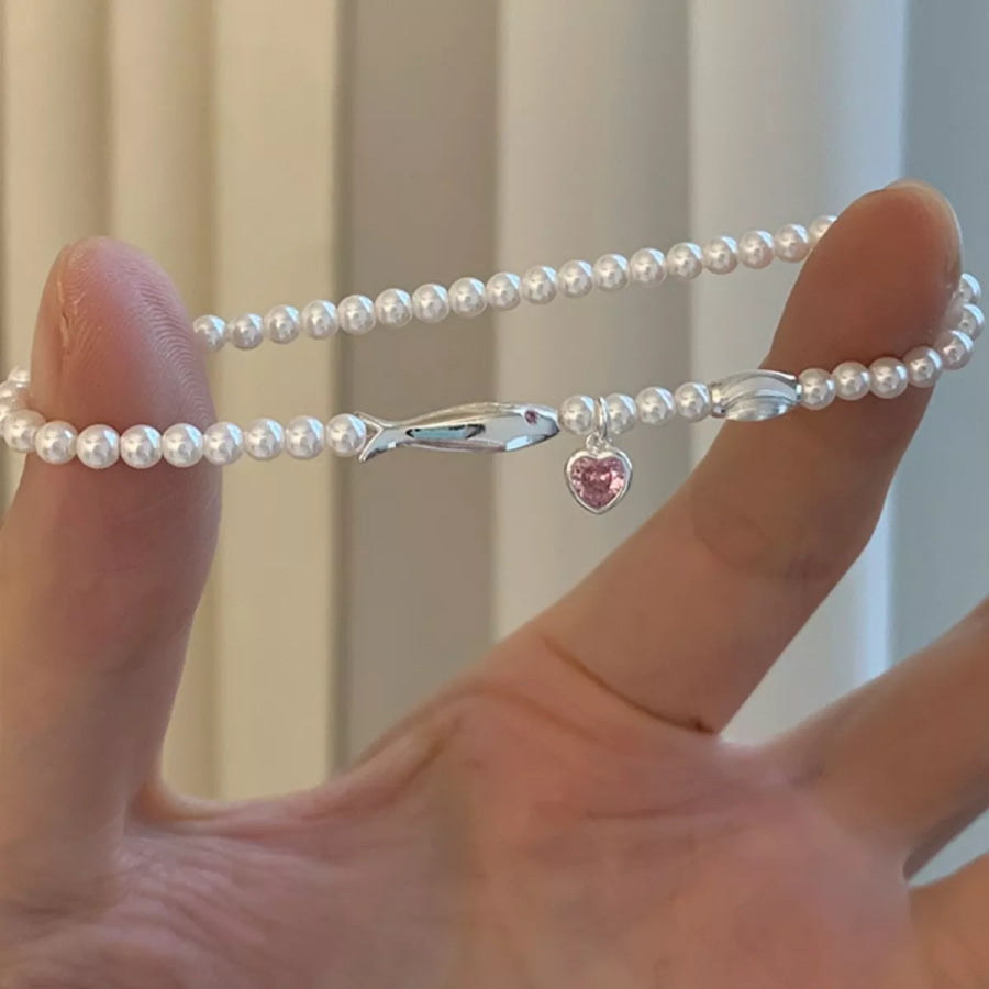 Pearl Fish Bracelet with Heart Charm Cream / One Size Apparel and Accessories