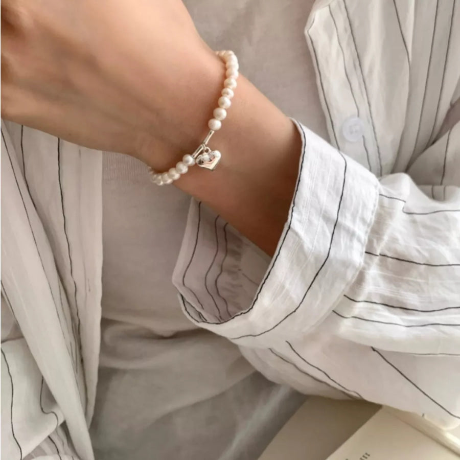 Pearl Heart Charm Bracelet Silver / One Size Apparel and Accessories