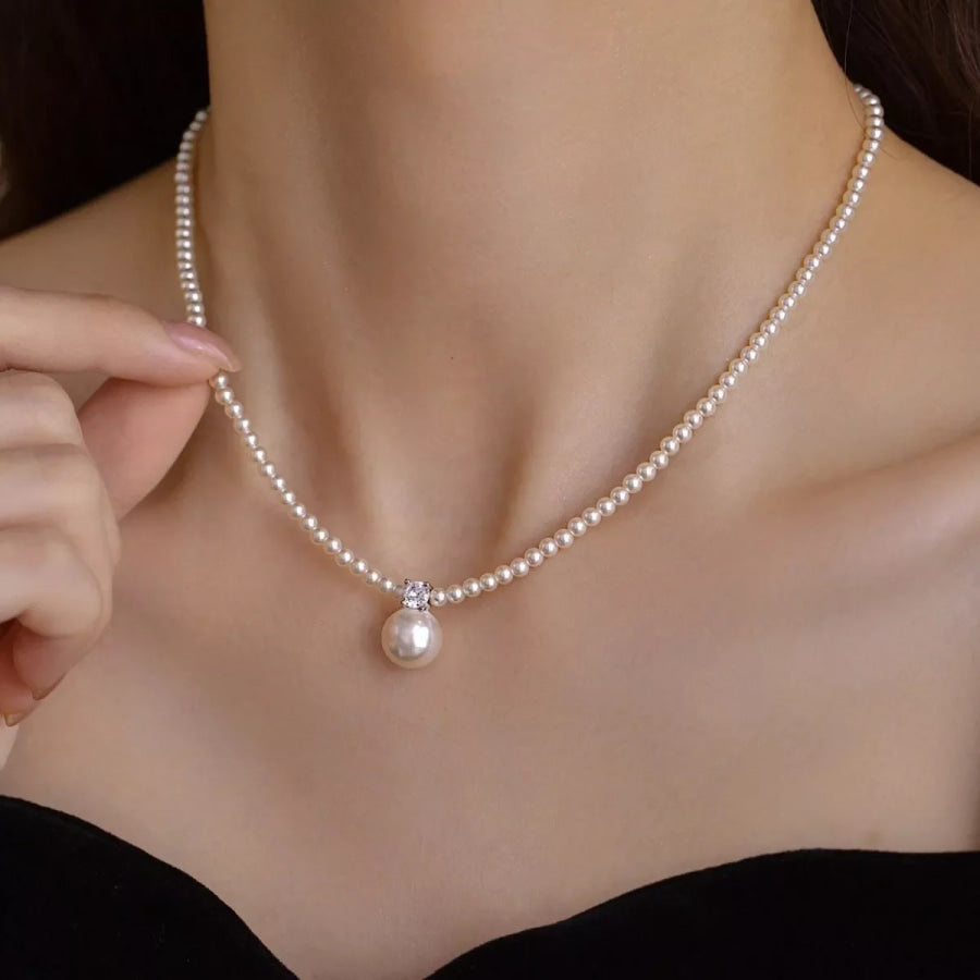 Pearl Pendant Necklace Ivory / One Size Apparel and Accessories