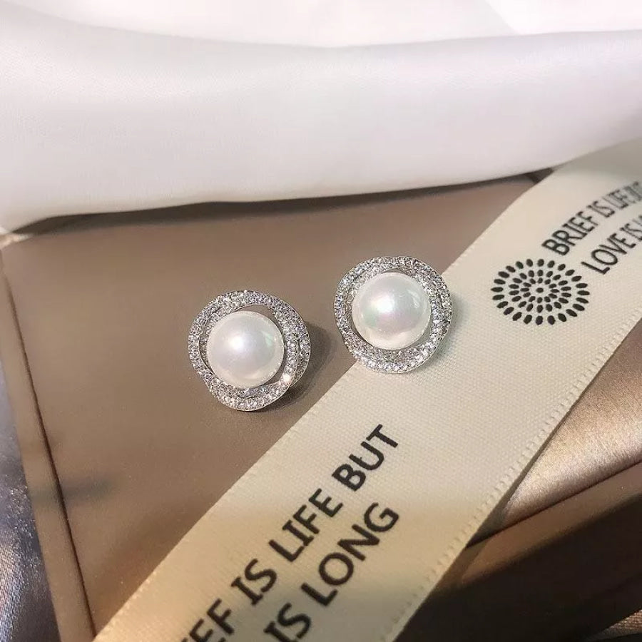Pearl Stud Earrings Silver / One Size Apparel and Accessories