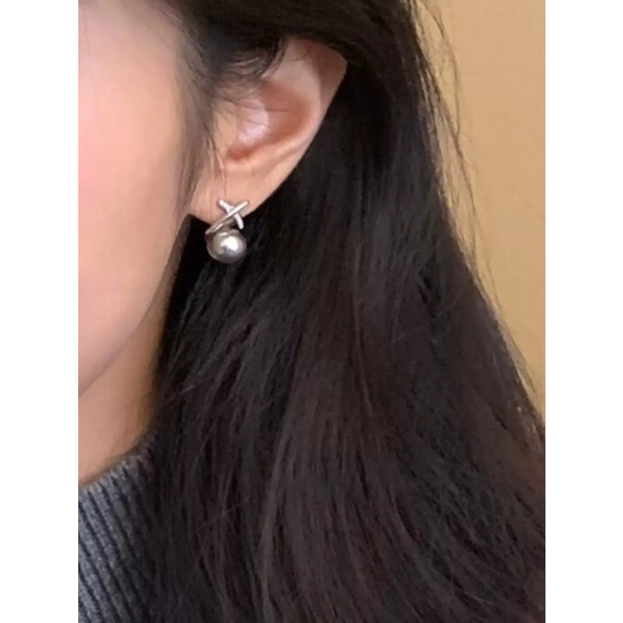 Pearl Stud Earrings Silver / One Size Apparel and Accessories