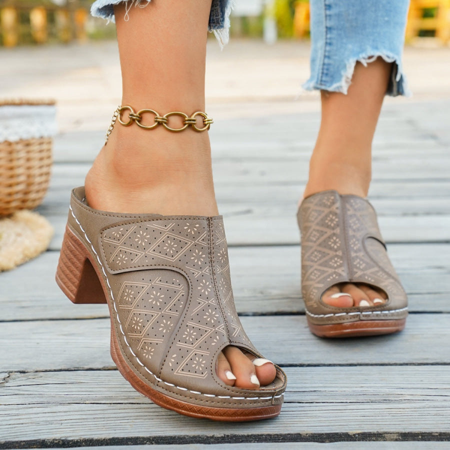 Peep Toe Block Heel Sandals Apparel and Accessories