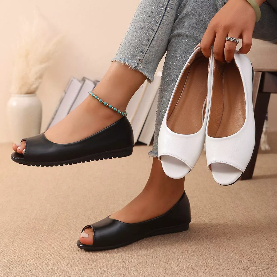 Peep Toe Flats Sandals Apparel and Accessories
