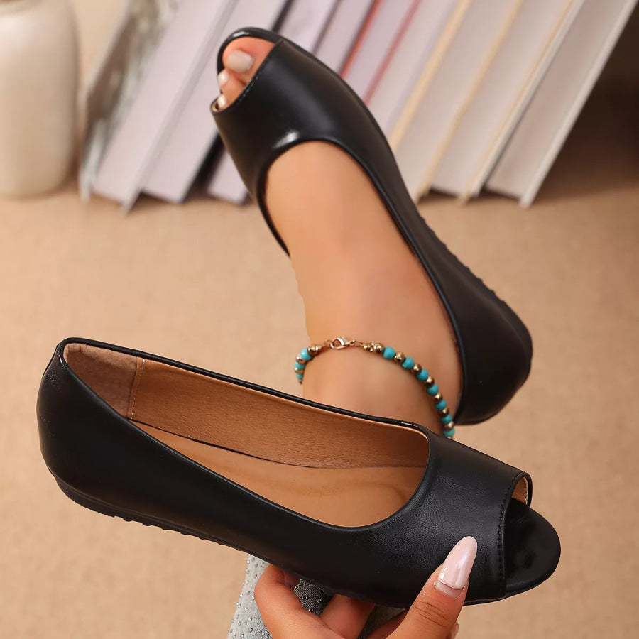 Peep Toe Flats Sandals Apparel and Accessories
