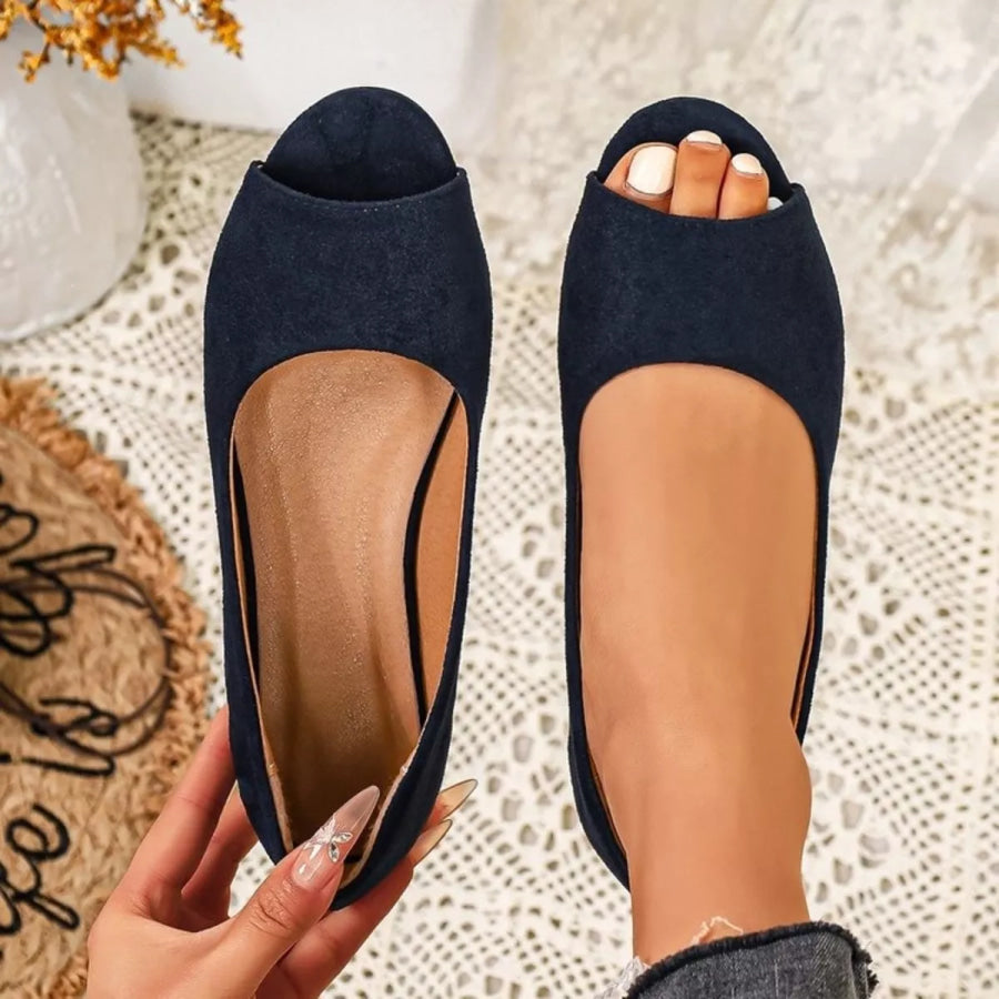 Peep Toe Flats Sandals Apparel and Accessories