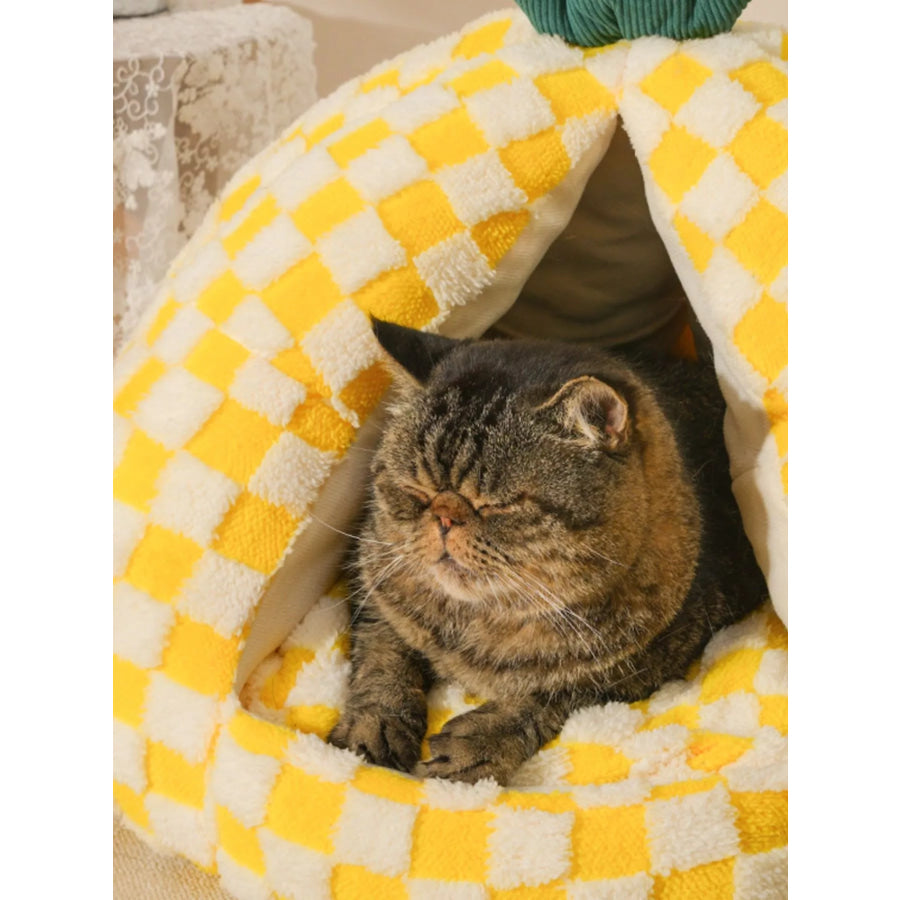 Pineapple Shaped Cozy Pet Nest Apparel and Accessories