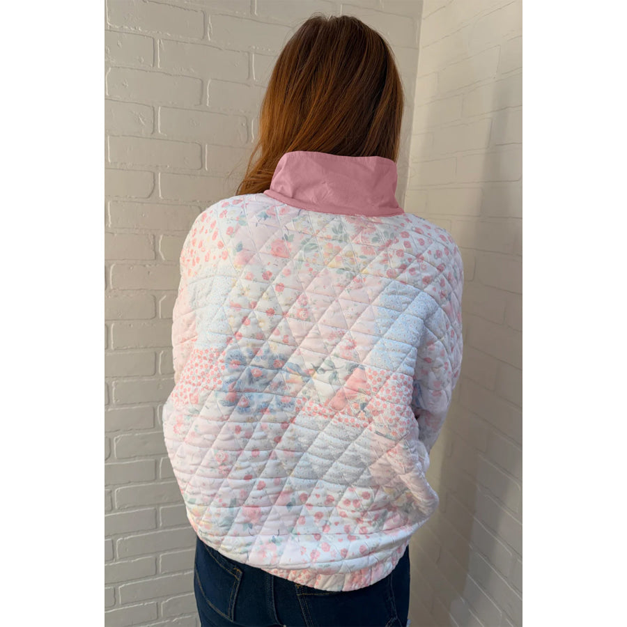 Pink Floral Quilted V-Neck Plus Size Fake Pocket Sweatshirt Plus Size/Plus Size Sweatshirts & Hoodies