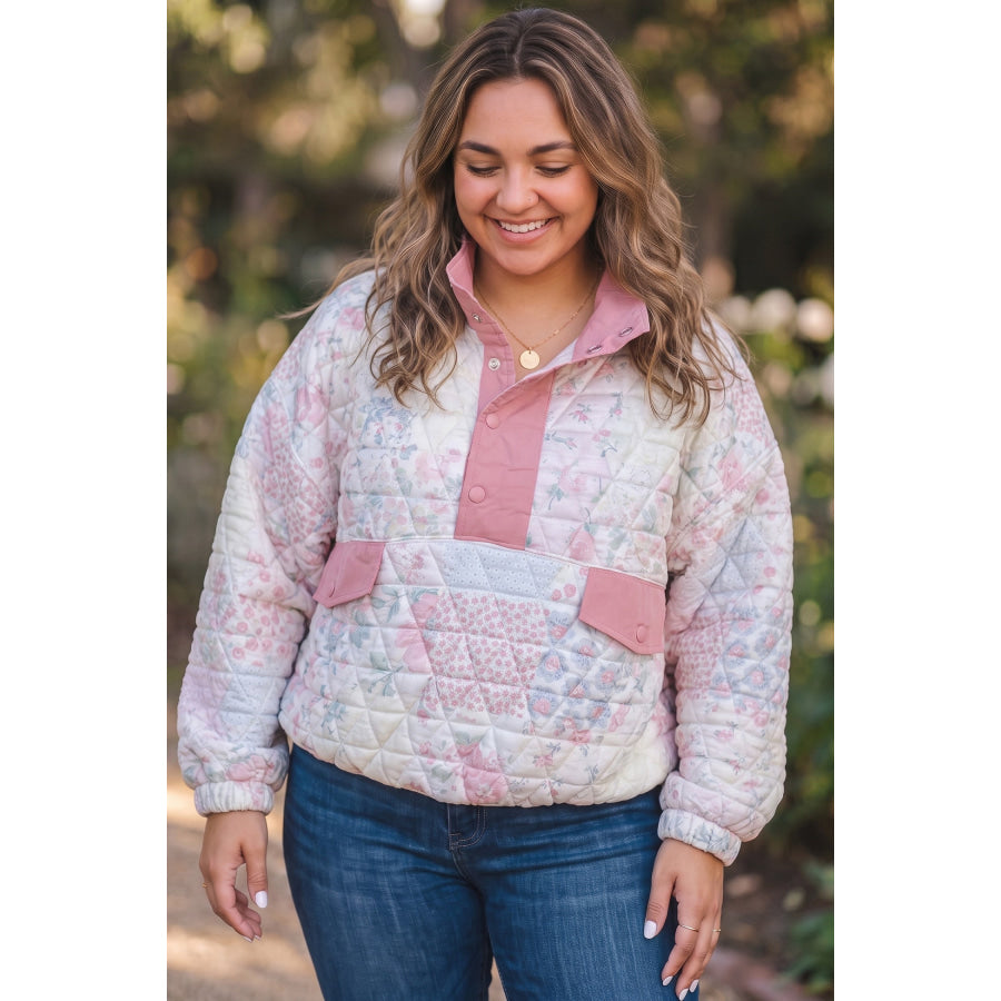 Pink Floral Quilted V-Neck Plus Size Fake Pocket Sweatshirt Plus Size/Plus Size Sweatshirts & Hoodies