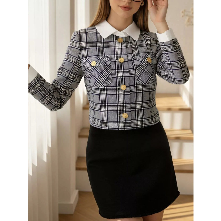 Plaid Cropped Outerwear with Contrast Collar and Gold Buttons Apparel Accessories